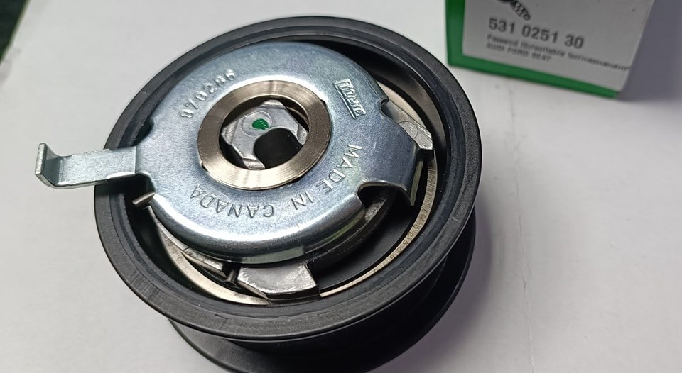 Zobsiksnas spriegotājrullis INA 531025130 028109243E 028109243F